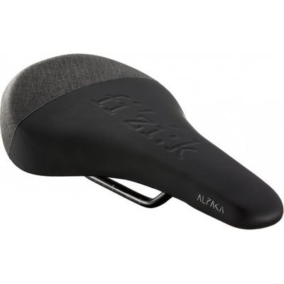Fizik Gravita Alpaca X5 MTB Saddle with Tool Kit